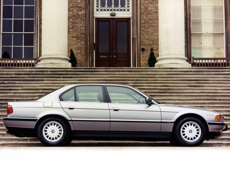  BMW 740i 1996 года  (UK) (фото 3 из 4)